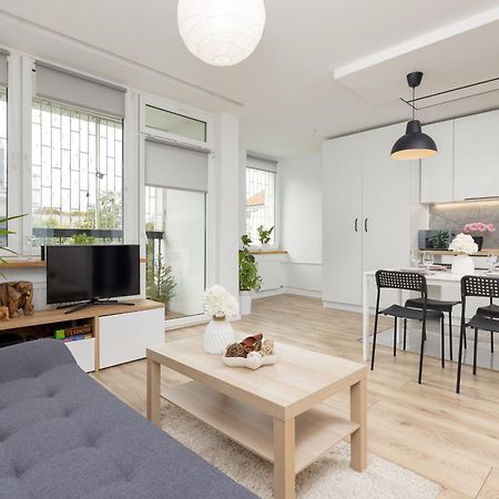 Arsenal City Apartment Warsaw By Renters Luaran gambar